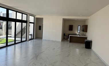 Casa en renta en Tossá, el modelo mas grande, 3 recs, 2.5 baños