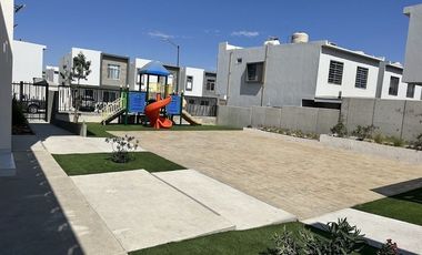 Casa en renta en Tossá, el modelo mas grande, 3 recs, 2.5 baños