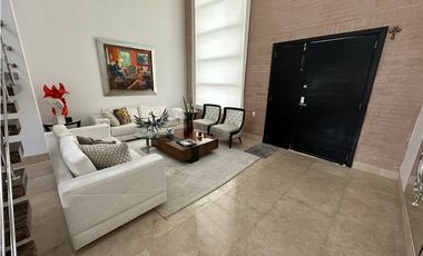 CASA DE LUJO EN CONJUNTO EN VENTA EN VILLA CAMPESTRE