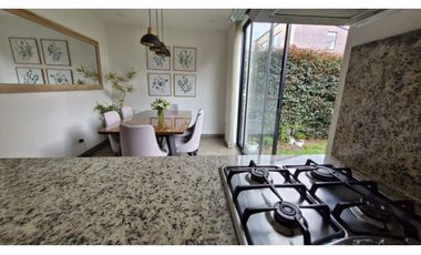 Vendemos hermosa casa campestre en Chía !!
