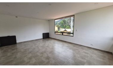 Vendemos hermosa casa campestre en Chía !!