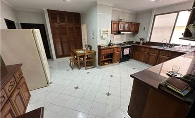 APARTAMENTO PARA REMODELAR EN ALTO PRADO EN VENTA