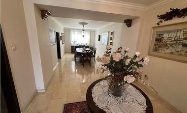 APARTAMENTO PARA REMODELAR EN ALTO PRADO EN VENTA