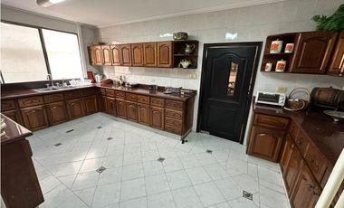APARTAMENTO PARA REMODELAR EN ALTO PRADO EN VENTA