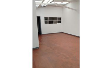 OFICINA EN ARRIENDO, RESTREPO