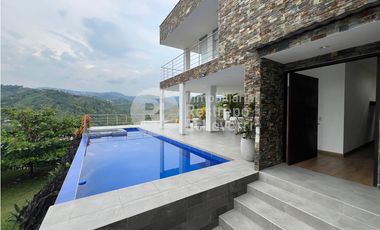 Casa en conjunto, en arriendo, zona San Bernardo del Viento, Manizales