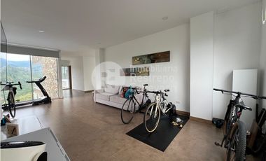 Casa en conjunto, en arriendo, zona San Bernardo del Viento, Manizales