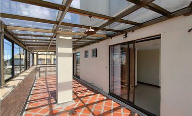 Arrienda Apartamento 4 alcobas Avenida Paralela Versalles Manizales