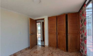 Arrienda Apartamento 4 alcobas Avenida Paralela Versalles Manizales