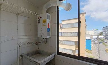 Arrienda Apartamento 4 alcobas Avenida Paralela Versalles Manizales