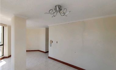 Arrienda Apartamento 4 alcobas Avenida Paralela Versalles Manizales