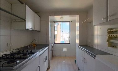 Arrienda Apartamento 4 alcobas Avenida Paralela Versalles Manizales