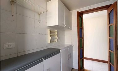 Arrienda Apartamento 4 alcobas Avenida Paralela Versalles Manizales