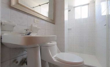 Arrienda Apartamento 4 alcobas Avenida Paralela Versalles Manizales
