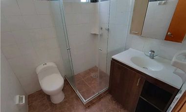 Arrienda Apartamento 4 alcobas Avenida Paralela Versalles Manizales