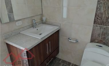 ARRIENDO APARTAMENTO 4 PISO SIN ASCENSOR CALLE 37 CON CRA 6