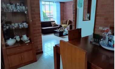 Casa para la venta en Suramérica cerca al Mall Principal parte Baja
