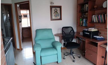 Casa para la venta en Suramérica cerca al Mall Principal parte Baja