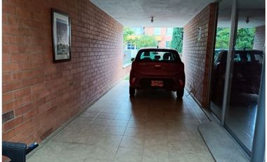 Casa para la venta en Suramérica cerca al Mall Principal parte Baja