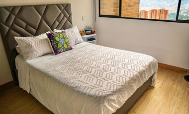 Exclusivo apartamento en La Loma del Indio con vista panorámica