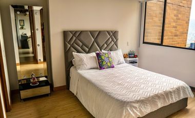 Exclusivo apartamento en La Loma del Indio con vista panorámica