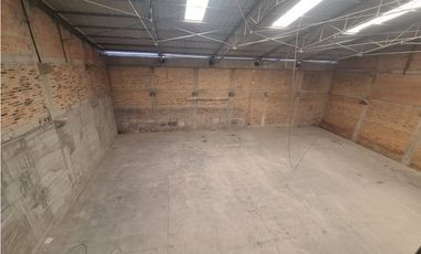 BODEGA EN ARRIENDO SOACHA SOBRE VIA PRINCIPAL