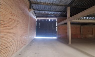 BODEGA EN ARRIENDO SOACHA SOBRE VIA PRINCIPAL