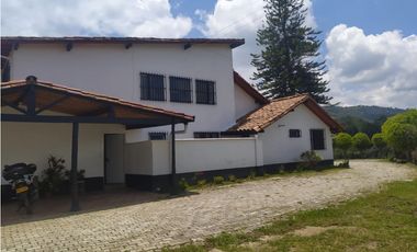 Casa en Arriendo en Guarne