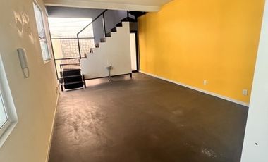 CASA CATALOGADA EN LA CONDESA, EN VENTA