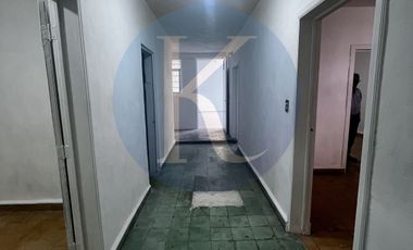 Casa con Uso de Suelo Comercial y Bodega de 39m2 en Santa Cecilia