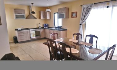 RENTA casa AMUEBLADA, facturable, San Isidro Juriquilla, Querétaro