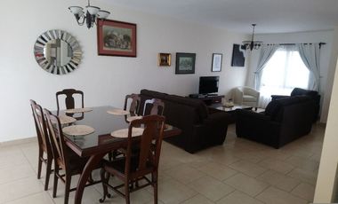 RENTA casa AMUEBLADA, facturable, San Isidro Juriquilla, Querétaro