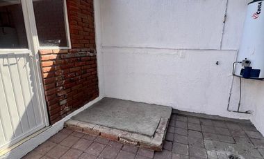 Casa en renta en condominio Vitrales Camino a los Olvera