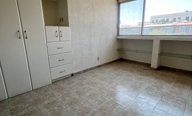 Casa en renta en condominio Vitrales Camino a los Olvera