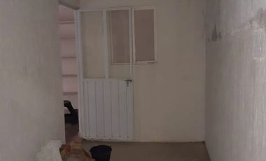 LOCAL COMERCIAL AVENIDA PRINCIPAL FUENTES DE BALVANERA GUANAJUATO