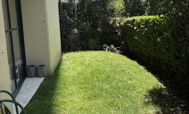 Hermoso Garden en renta, Secoyas