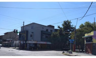 Monoambiente  al frente, sin expensas y con patio