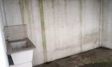 Monoambiente  al frente, sin expensas y con patio
