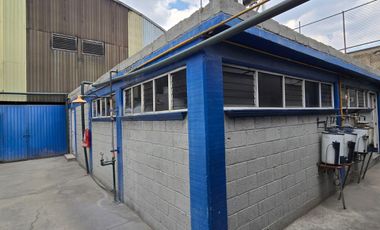 Nave Industrial en venta en Santa Cruz Atzcapotzaltongo Centro