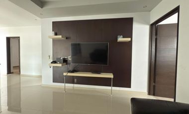 CASA EN VENTA CARRETERA NACIONAL CAROLCO