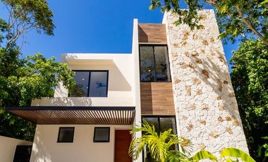 Casa en Venta en Residencial Valenia