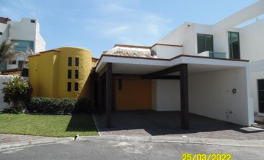 LOMAS DEL SOL, Casa en RENTA de una planta y 1 recamara