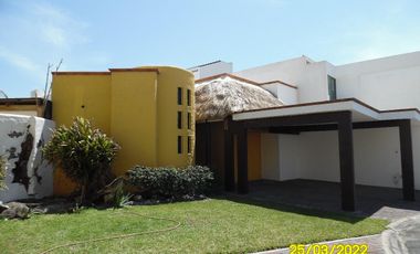 LOMAS DEL SOL, Casa en RENTA de una planta y 1 recamara