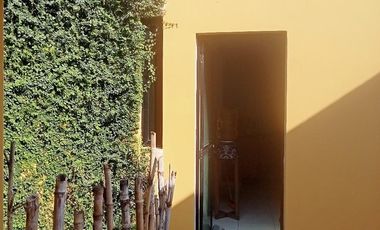 LOMAS DEL SOL, Casa en RENTA de una planta y 1 recamara
