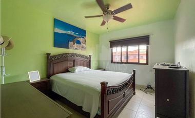 Venta de Casa en Costa Sur, Versalles
