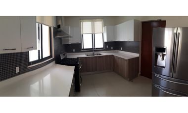 SE VENDE CASA EN RIVER VALLEY - PANAMA PACIFICO