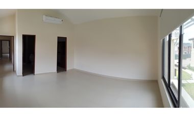 SE VENDE CASA EN RIVER VALLEY - PANAMA PACIFICO