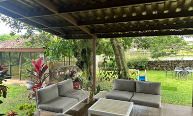 Venta de casa en Los Molinos, Boquete