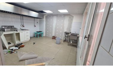 Excelente Casa Con Destino Comercial En San Miguel A Pasos G