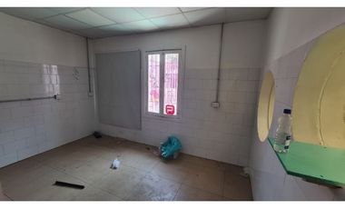 Excelente Casa Con Destino Comercial En San Miguel A Pasos G